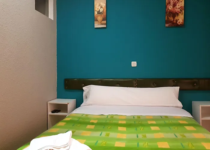 Padre Isla 1 Maison d'hôtes León